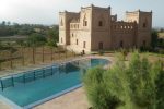 hotel Dar Harmony avec sa piscine exterieure